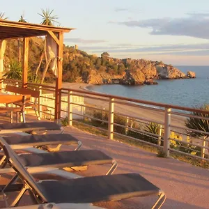 https://casa-cuartel-el-velero.es-andalucia.com